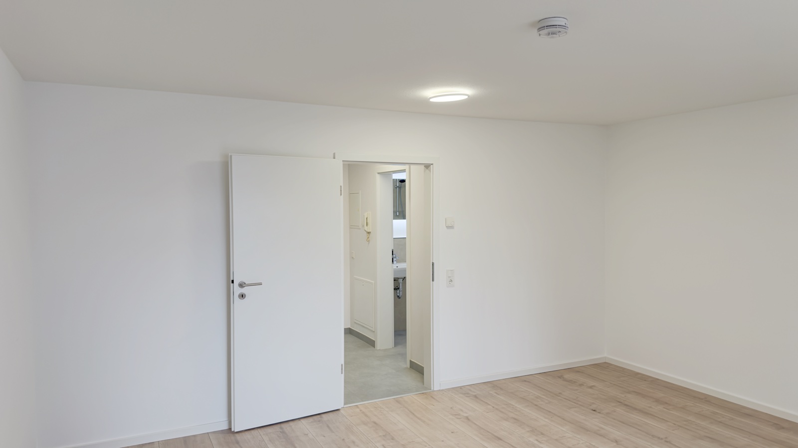 Weiterer Blick in den Wohnbereich